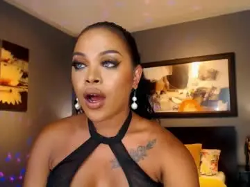 Chaturbate Free Live Porn of urmajestytyra