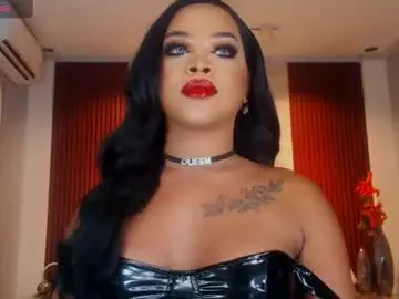 Chaturbate Watch Live Sex Cams of urmajestytyra