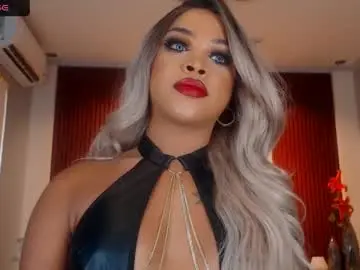 Chaturbate Free Live Porn of urmajestytyra