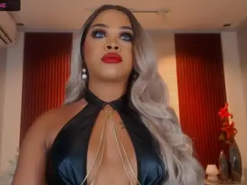 Chaturbate Free Porn Cam of urmajestytyra