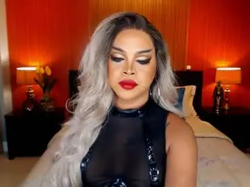 urmajestytyra from chaturbate