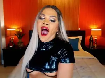 Chaturbate Live Porn of urmajestytyra
