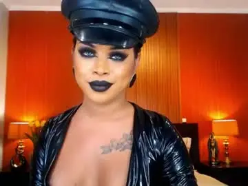 Chaturbate Best live sex cam show of urmajestytyra