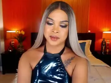 Chaturbate Adult Video Chat of urmajestytyra