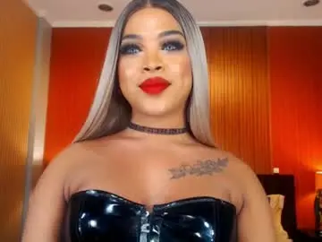 Chaturbate Live Porn of urmajestytyra