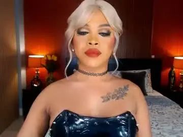 Chaturbate Watch Live Sex Cams of urmajestytyra