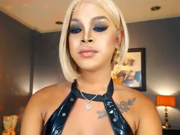 Chaturbate Sex Cam of urmajestytyra