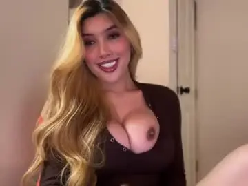 yurika_suckxx from chaturbate
