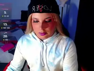 Chaturbate Live Sex Cam of susej_exotic69