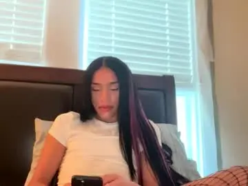 Chaturbate Live Sex Cam of dynasty313