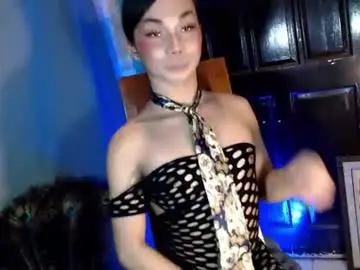 Chaturbate Live Sex Cam of 18_nicole