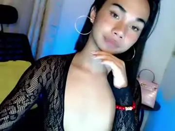 Chaturbate Live Sex Cam of 18_nicole