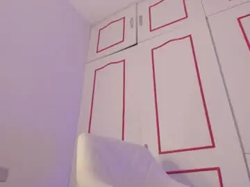 Chaturbate Live Porn of lucyshen_