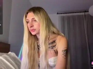 Chaturbate Live Sex of barbie_bi