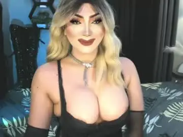 Chaturbate Live Sex Cam of misschannel4sub