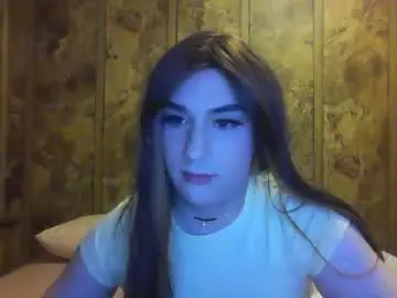 Chaturbate Live Sex Cam of sexychrissyfem