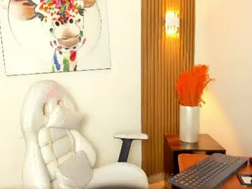flor_pink from chaturbate