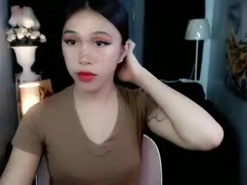 Chaturbate Live Sex Cam of urfantasy_sweetxcali69