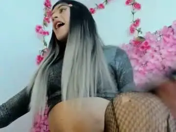 Chaturbate Nude Webcam of alishaa_nixx