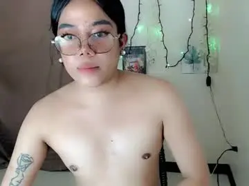 trixie_foxslut from chaturbate