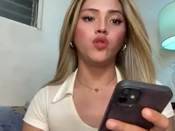 Chaturbate Watch Live Sex Cams of yvonne_guidotti