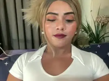 Chaturbate Live Sex Cam of yvonne_guidotti