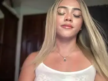 Chaturbate Watch Live Sex Cams of yvonne_guidotti