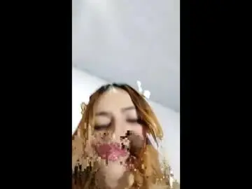 Chaturbate Live Sex of emily_rousxxx