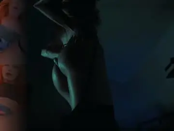 Chaturbate Live Sex Cam of itelia