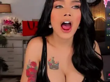 Chaturbate Free Live Porn of divinequeen