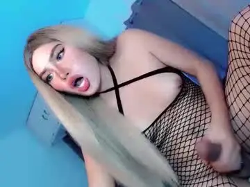 Chaturbate Live Porn of mistress_kim18