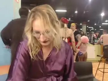 Chaturbate Free Live Porn of savanah_banana