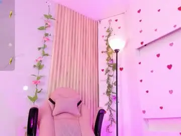 Chaturbate Nude Webcam of jaden_montgomeri