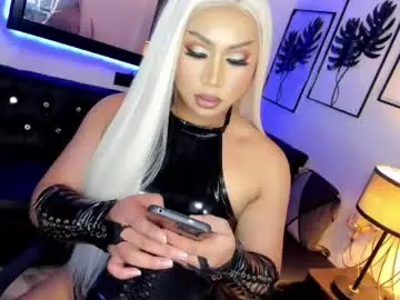 Chaturbate Live Porn of angel_off_hell