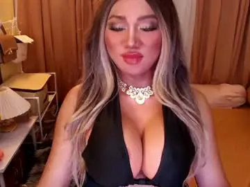 Chaturbate Live Sex Cam of xxcinddyxx