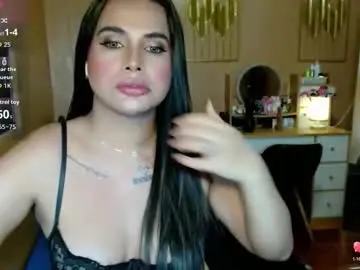 selenahelaby from chaturbate