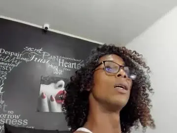 Chaturbate Adult Video Chat of xamira_hot