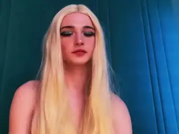 Chaturbate Free Live Porn of dollfacedeluxe