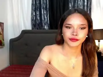 Chaturbate Adult Video Chat of ariana_queen_hugecock69