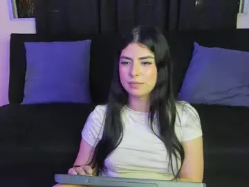 Chaturbate Free Live Porn of ari_peaches