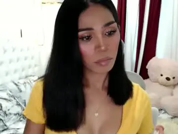 Chaturbate Sex Cam of tiara_gurl16