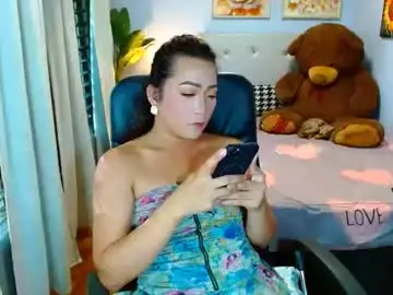 Chaturbate Sex Chat of louie_sexy