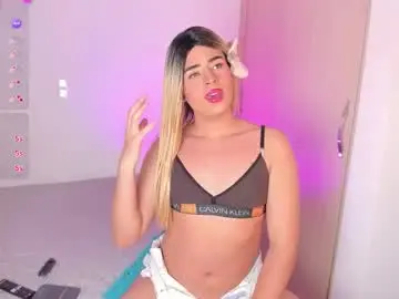 Chaturbate Live Porn of bella_perri
