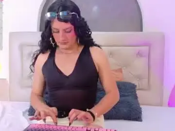 Chaturbate Nude Webcam of isabela__doll
