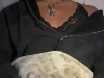 Chaturbate Best live sex cam show of tsj777