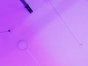 Chaturbate Nude Webcam of ariannaroux_