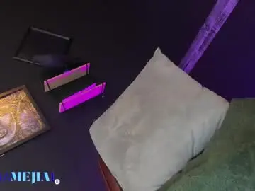 Chaturbate Live Porn of nataliamejia3