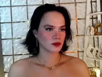 Chaturbate Live Sex Cam of sluty_maxine