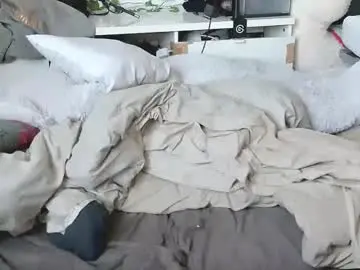 Chaturbate Watch Live Sex Cams of ceriselapine