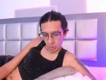 Chaturbate Sex Cam of maddie_ray_